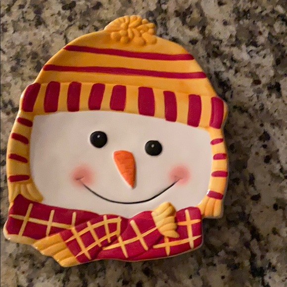 ‘Snow Much Fun’ Brand Snowman Plate Set of 4 - Picture 2 of 5